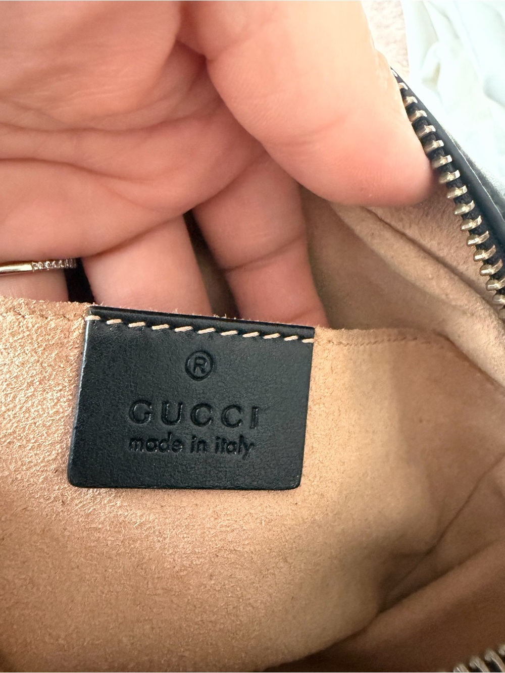 Gucci GG Quilted Chevron Leather Mini Camera Bag - Picture 5 of 6